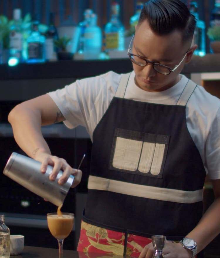 DAVID ONG FINDS
THE PERFECT BLEND - Mobile Banner